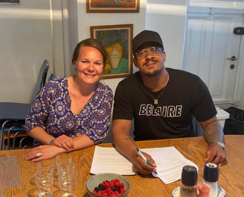 Brandon Beal signs publishing deal